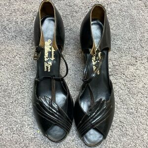 Vintage black exclusively Wilson’s dance shoes size 7.5
